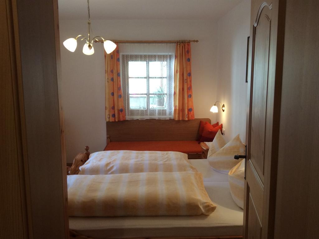 Klammer Gabi Obertilliach Chambre photo